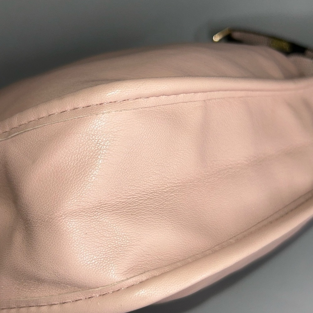 Pre loved vegan leather Ah-dorned messanger bag - Picture 10 of 16
